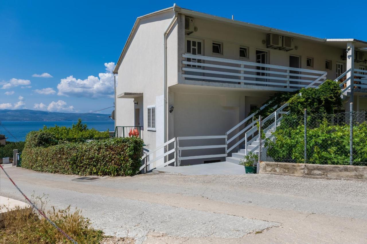 Apartments By The Sea Duce, Omis - 13694 Exteriör bild